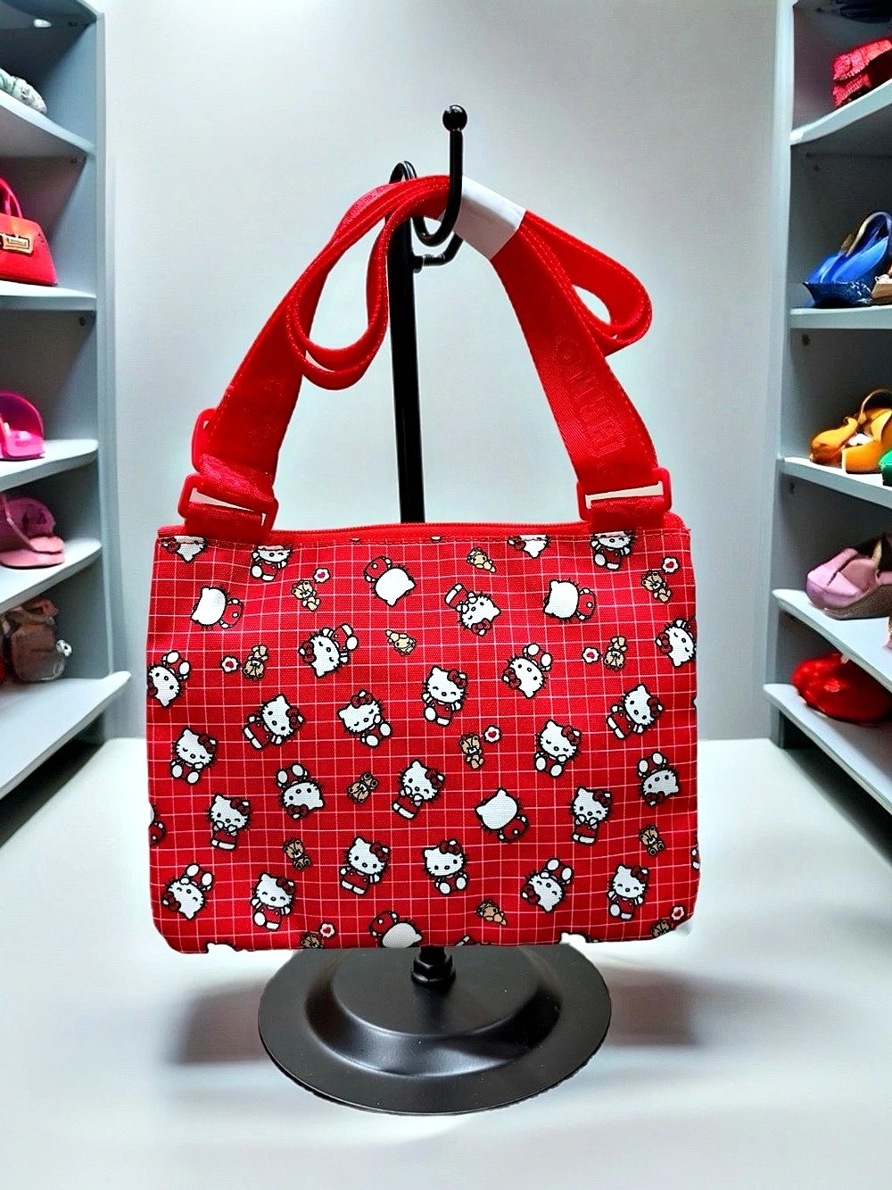 Hello Kitty Red Crossbody Bag - Picture 5 of 6